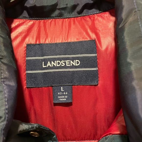 Lands’ End puffer vest size L - Picture 4 of 5